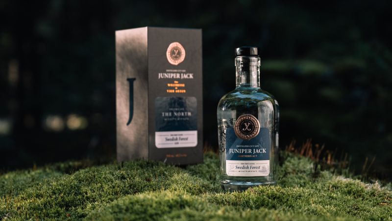 Distiller's Cut mit Box auf Moos
