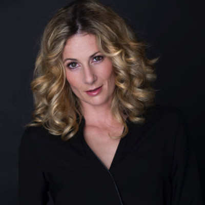 Anna Hilb Knorr, Flair-Bartenderin und Mitgründerin der Barschule München